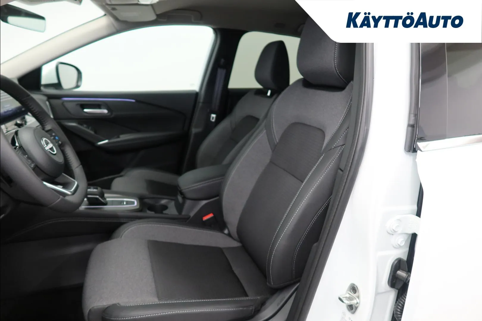 Nissan Qashqai XVZ-338 carousel image
