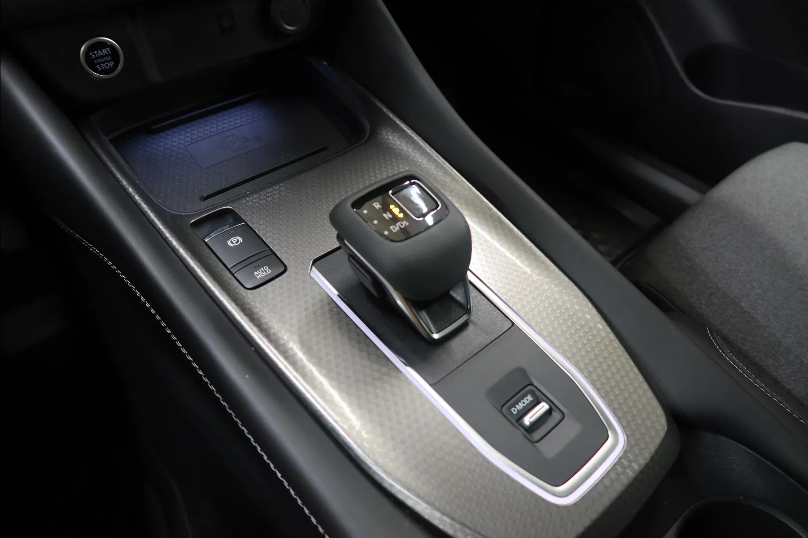 Nissan Qashqai XVZ-338 carousel image