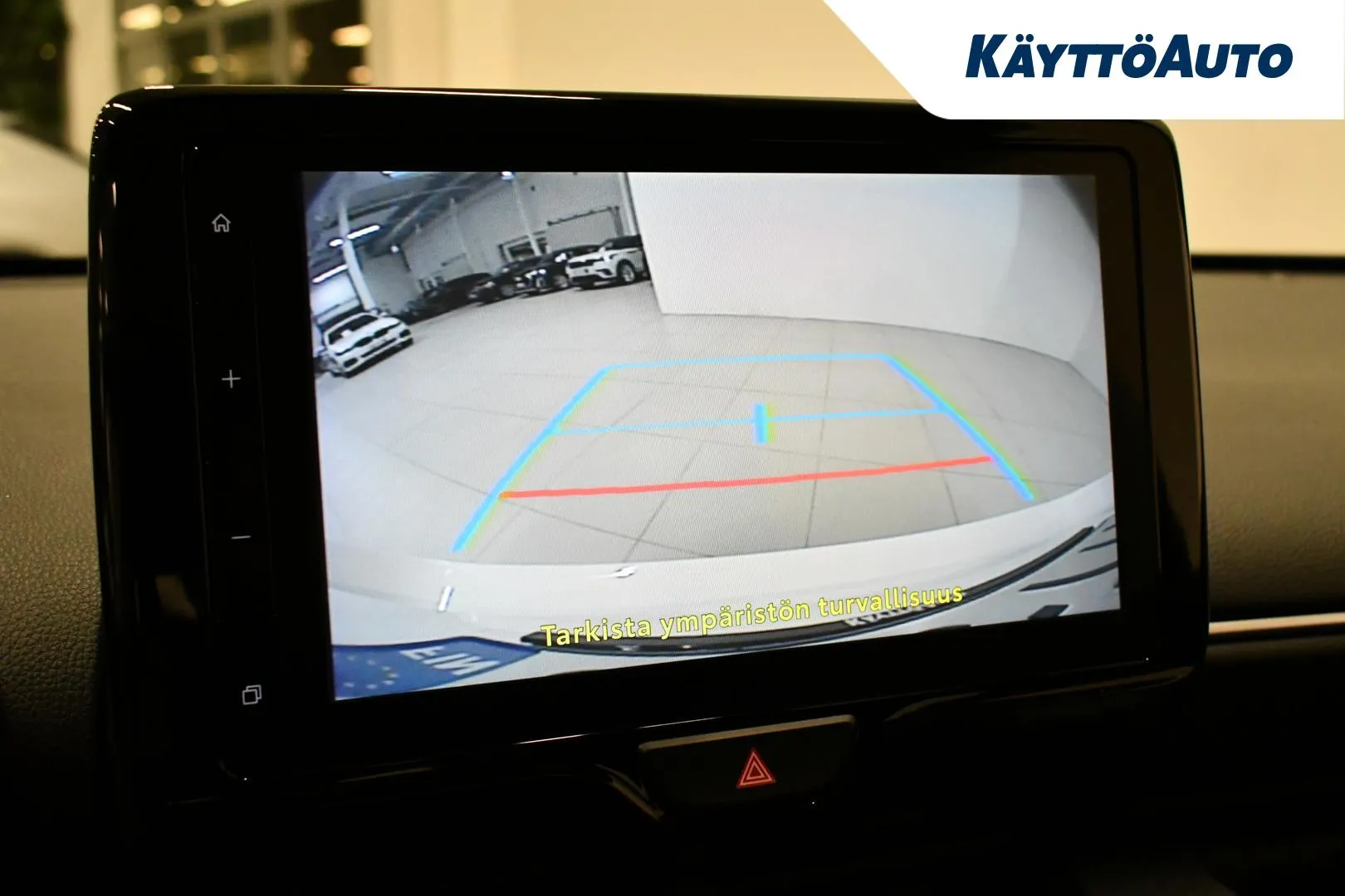 TOYOTA Yaris SRC-717 carousel image