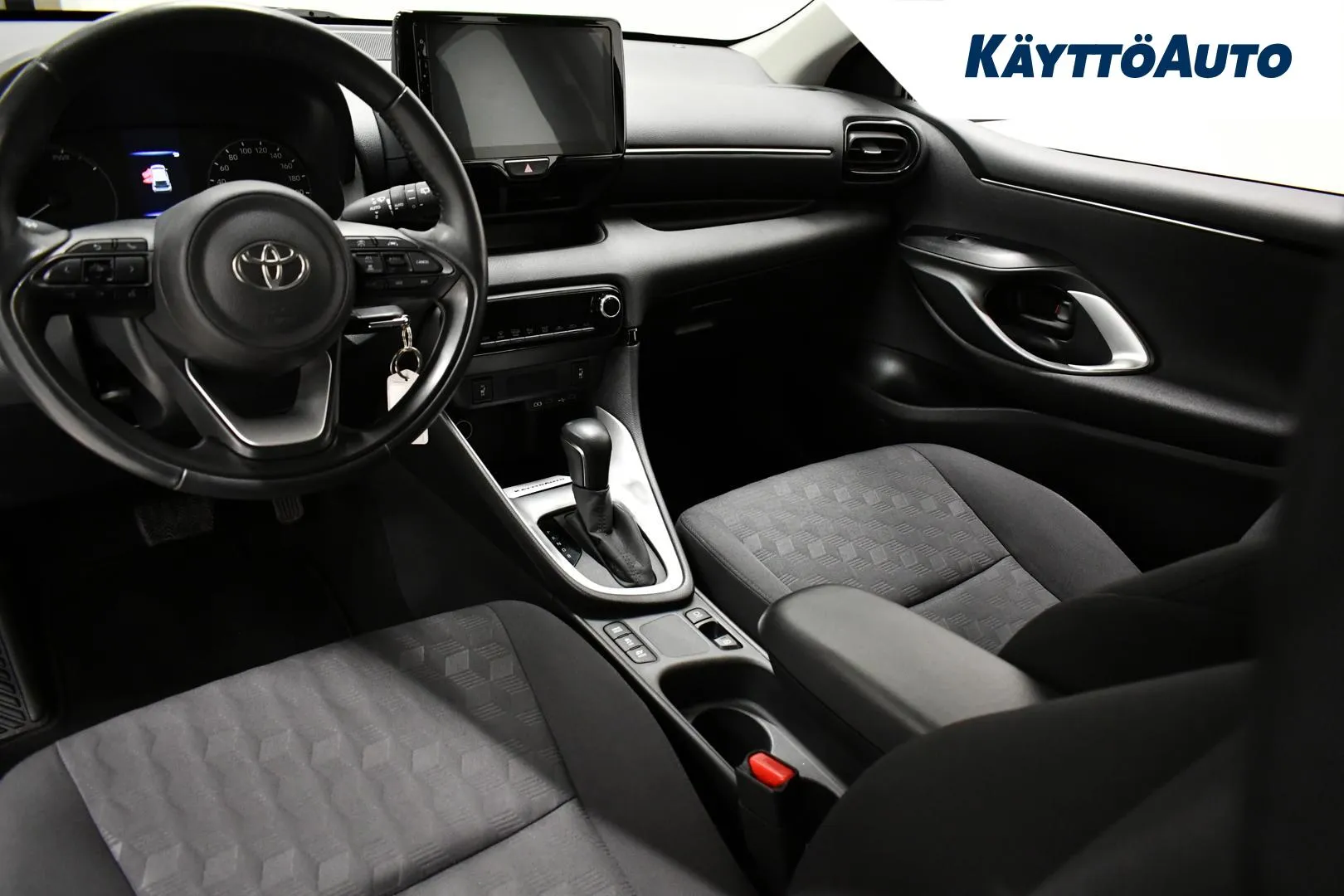 TOYOTA Yaris SRC-717 carousel image