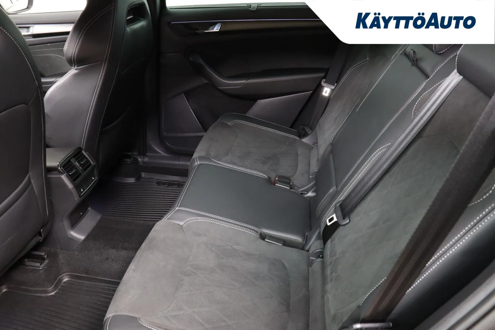Skoda Kodiaq XRP-525 carousel image