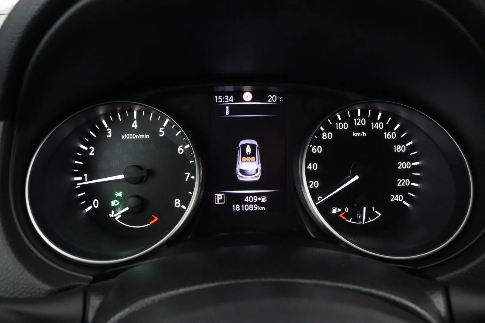 NISSAN Qashqai XOL-982 carousel image