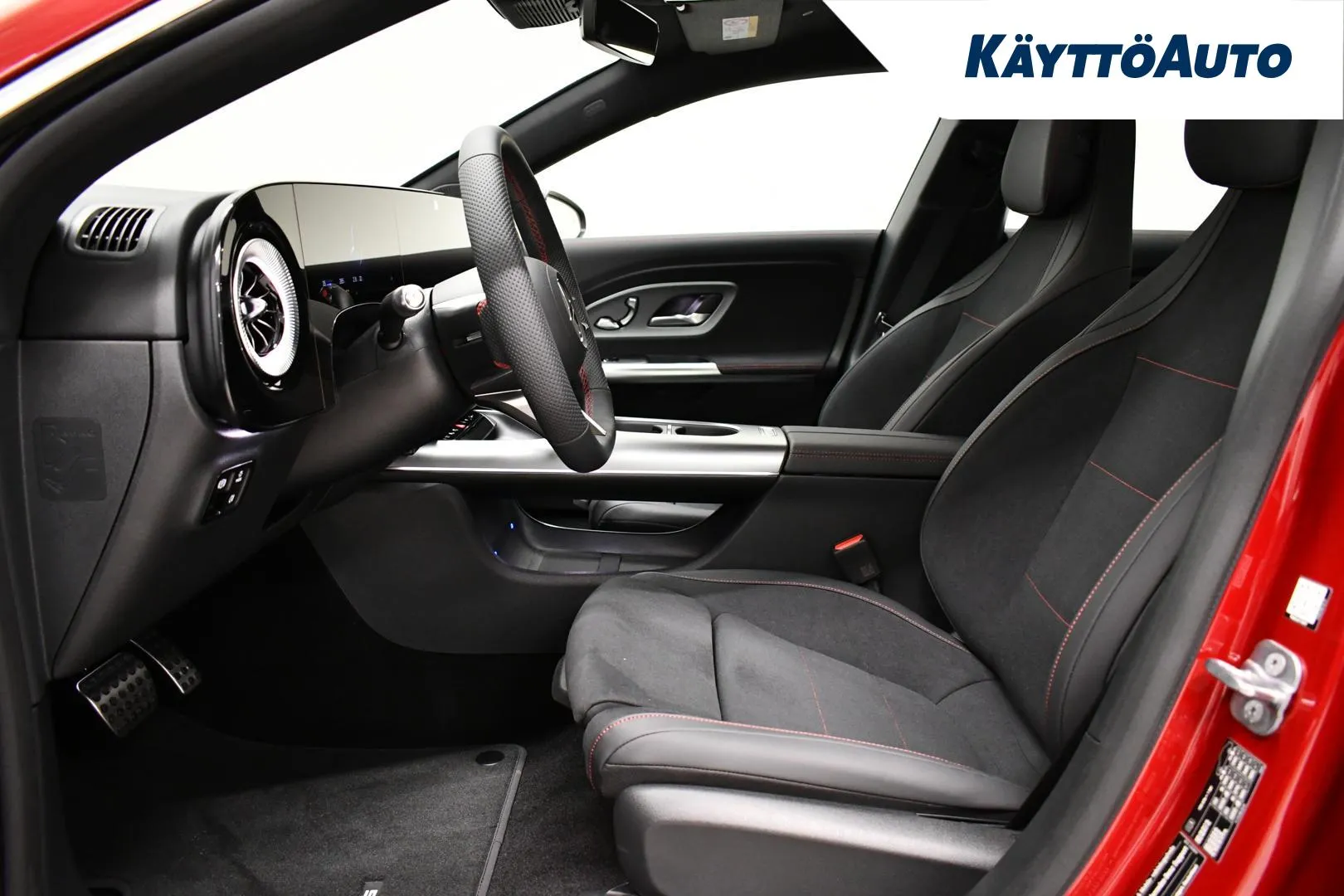Mercedes-Benz CLA FSJ-212 carousel image