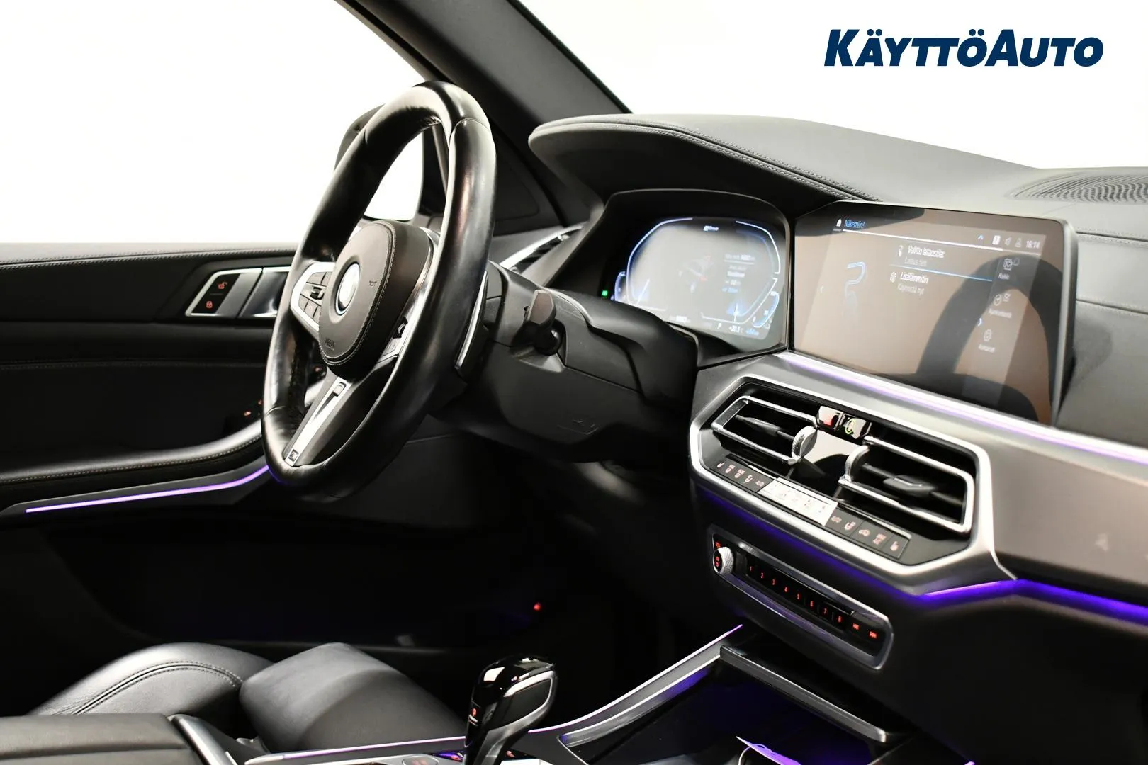 BMW X5 IPJ-410 carousel image