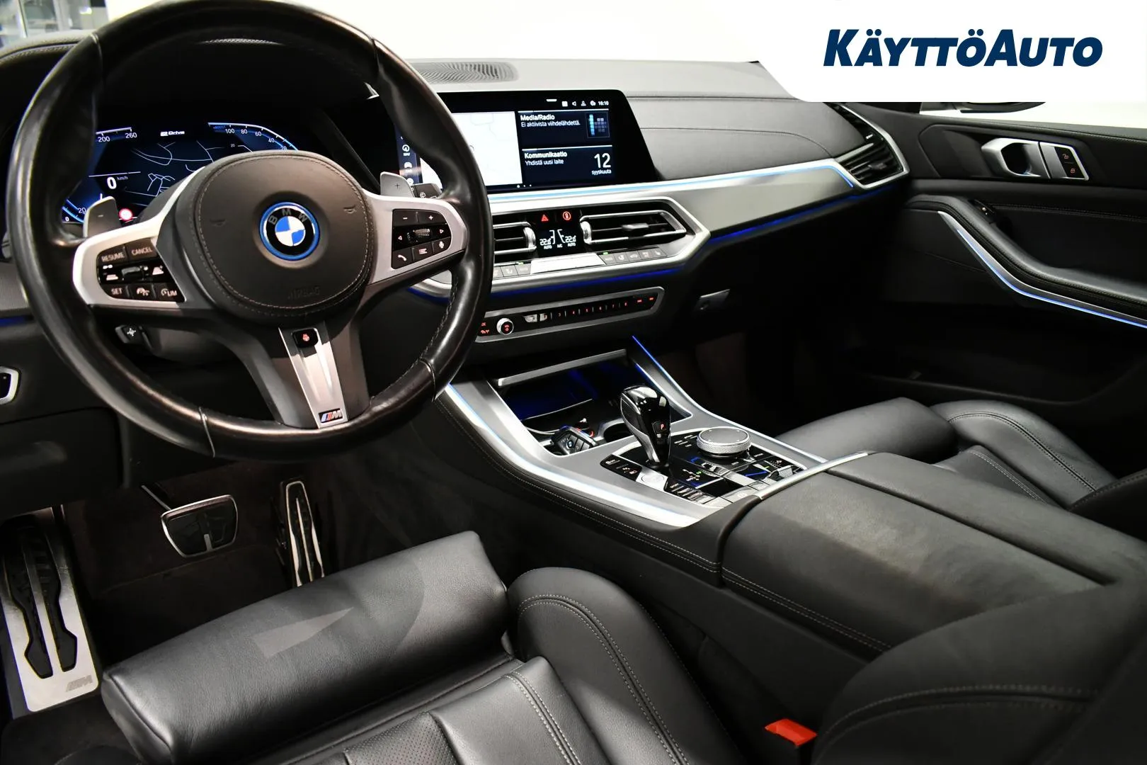 BMW X5 IPJ-410 carousel image
