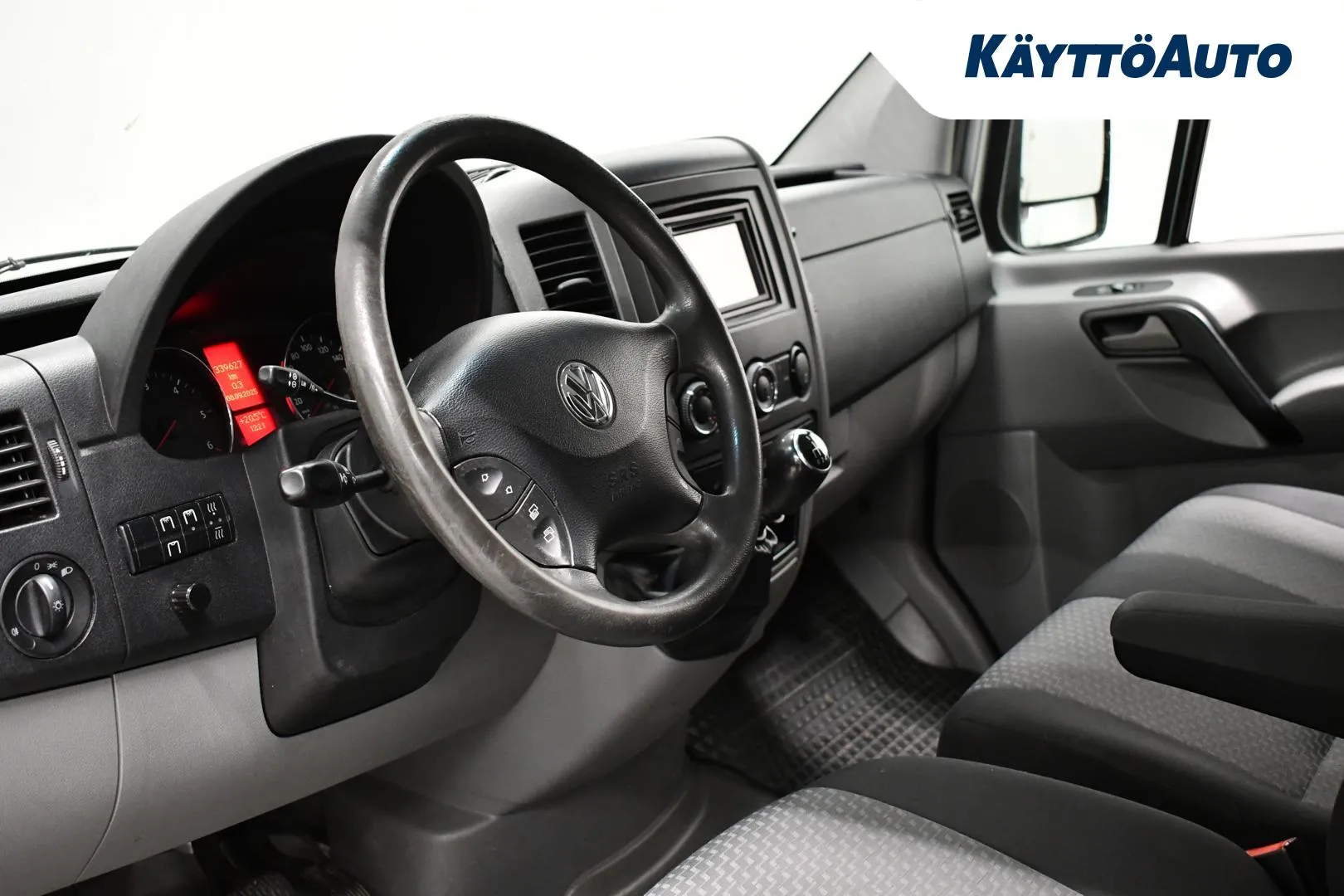 VOLKSWAGEN Crafter LZV-588 carousel image