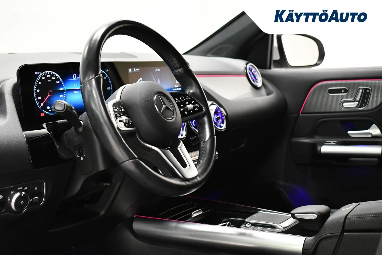 MERCEDES-BENZ EQA 300 4MATIC OZT-852 carousel image