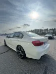 BMW 330 CMT-542 carousel thumbs