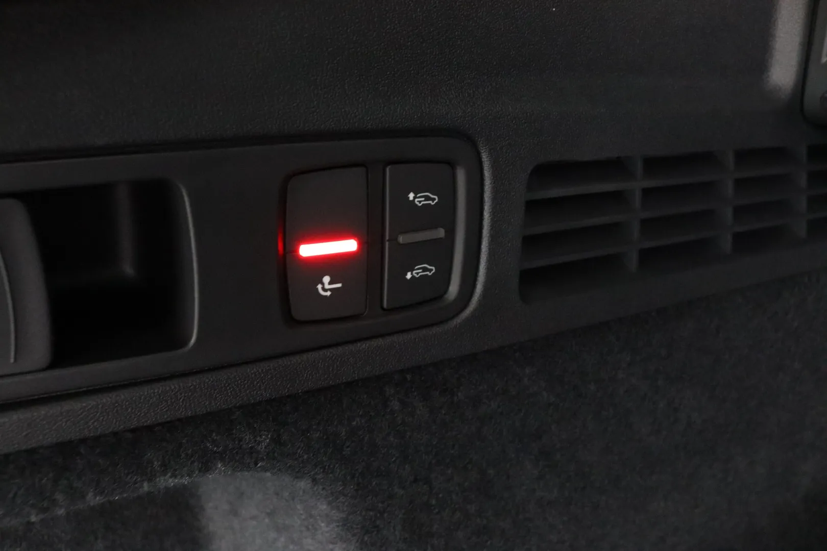 Audi Q5 ZPS-626 carousel image