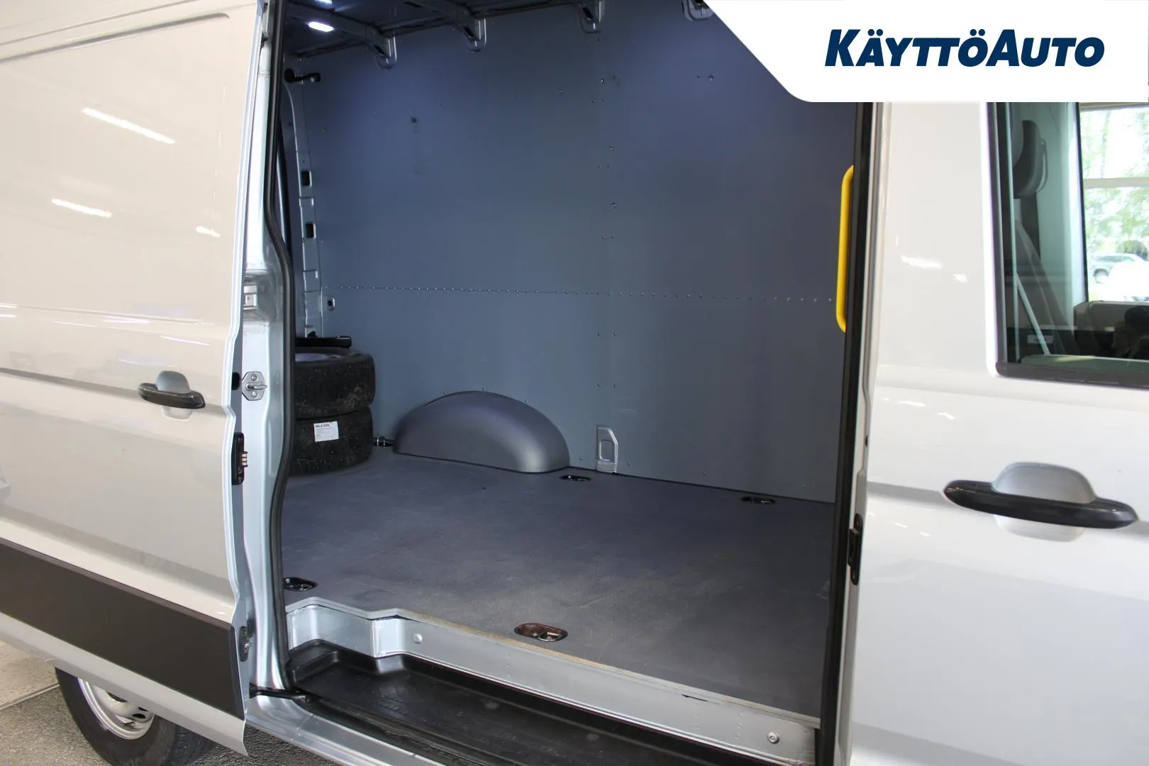 VOLKSWAGEN Crafter NLJ-229 carousel image