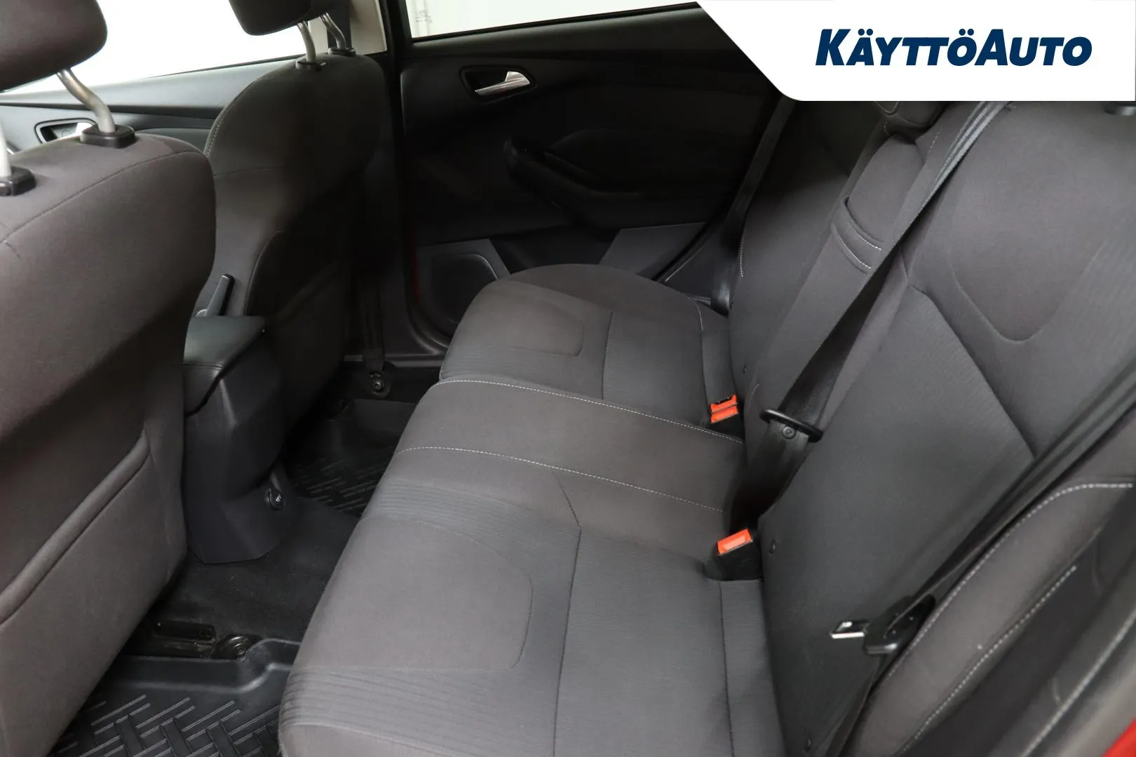 FORD Focus NIH-444 carousel image