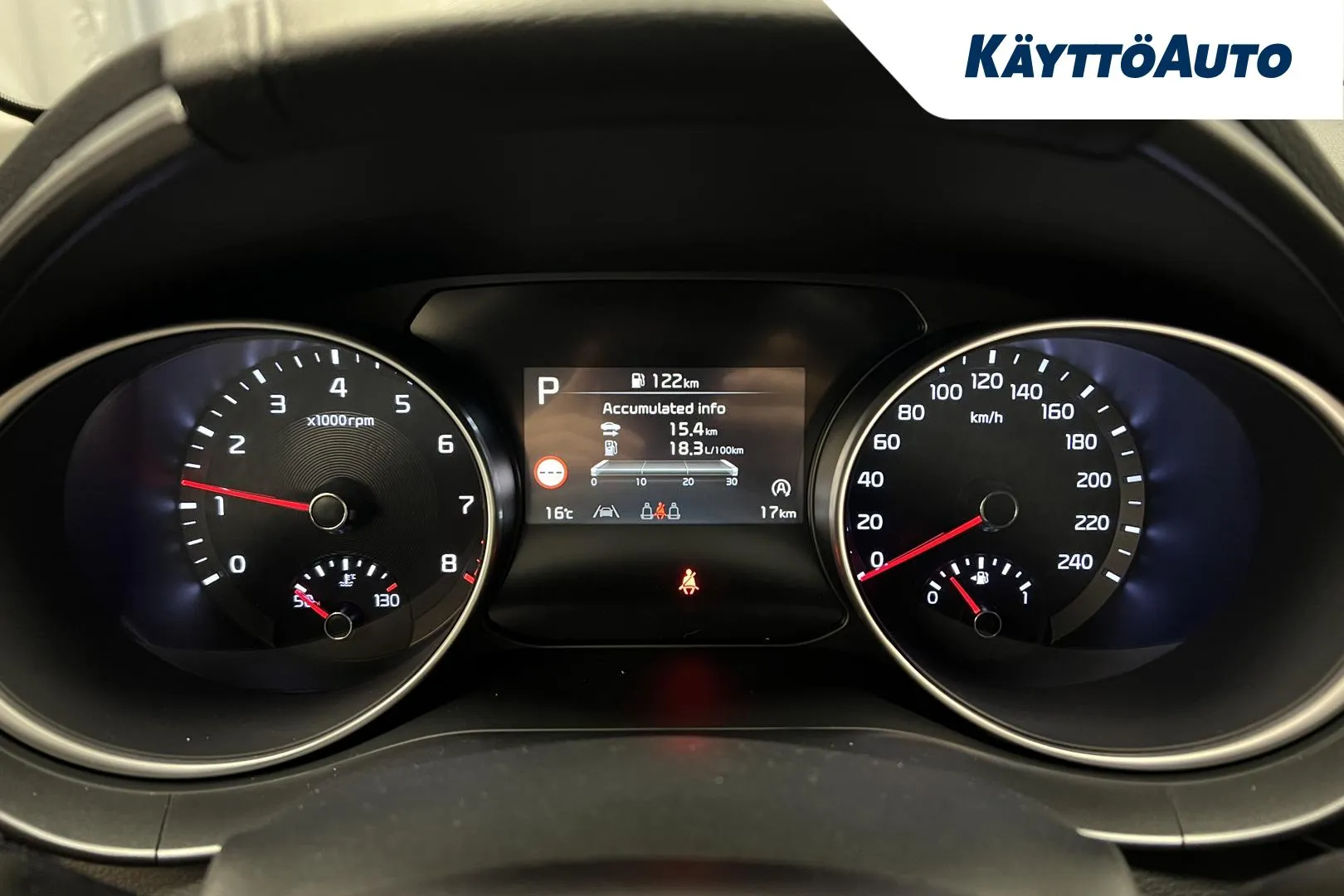 Kia Ceed LTH-640 carousel image