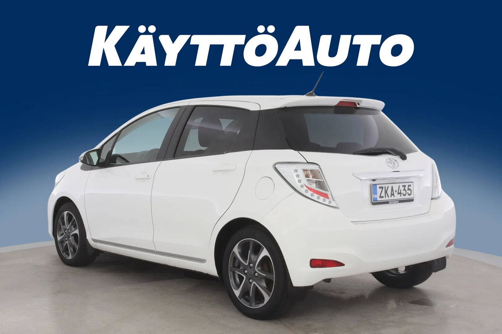 TOYOTA Yaris ZKA-435 carousel image