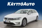 VOLKSWAGEN Passat LPB-748 carousel thumbs