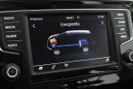 VOLKSWAGEN Passat LPB-748 carousel thumbs