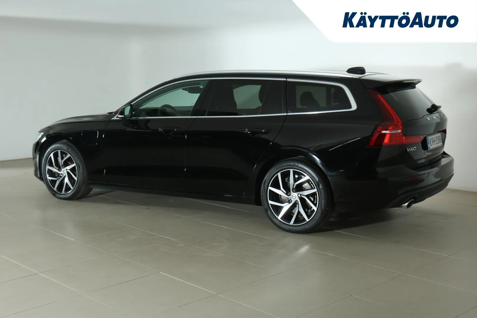 VOLVO V60 KVH-288 carousel image