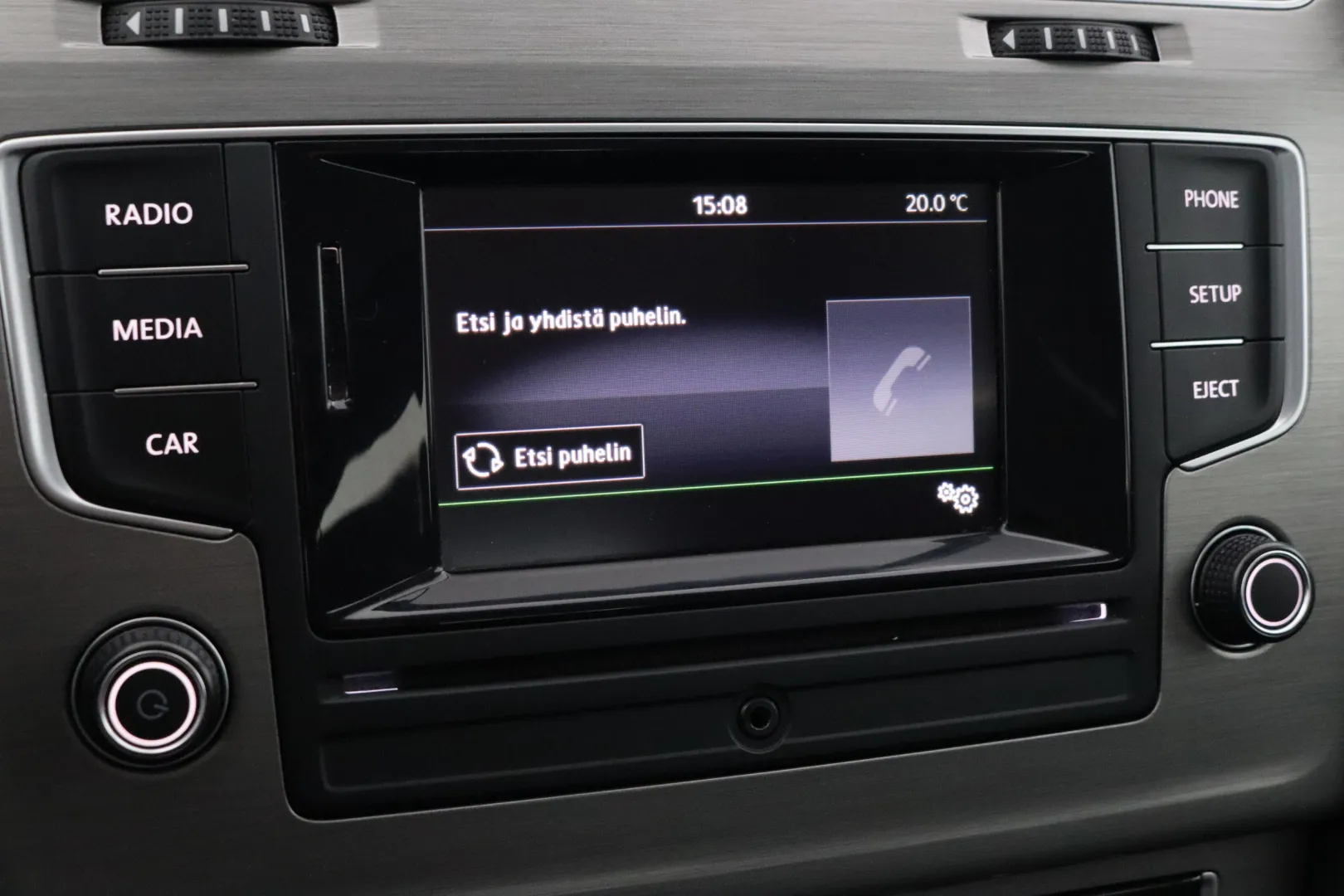 VOLKSWAGEN Golf OUV-910 carousel image