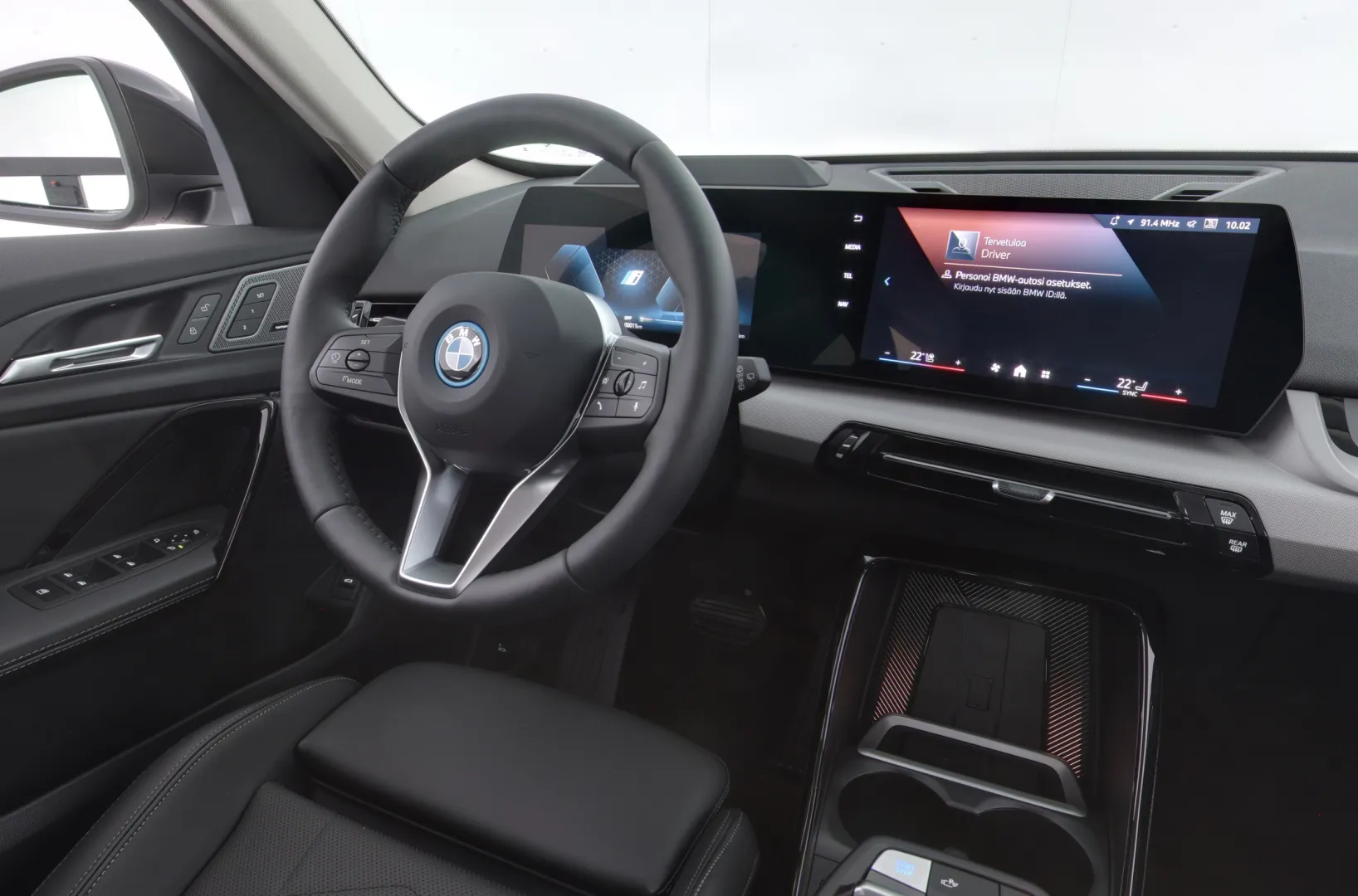BMW iX1 ZPR-772 carousel image
