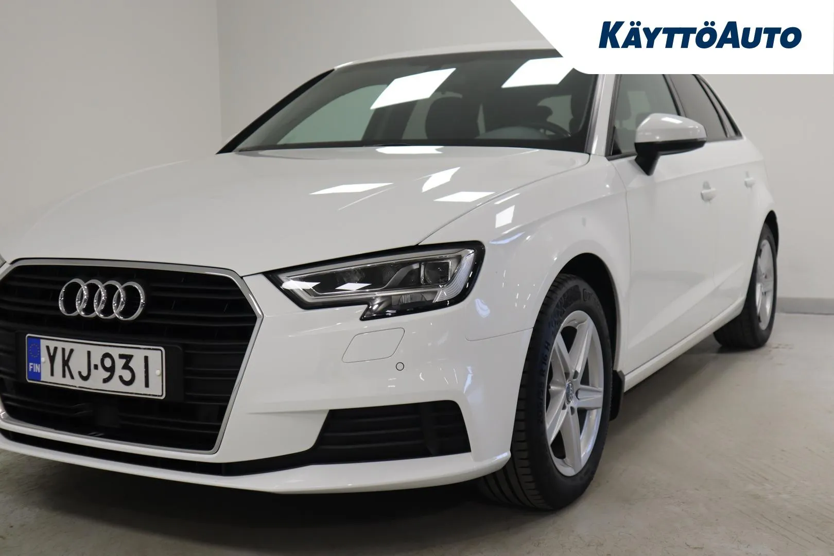 Audi A3 YKJ-931 carousel image