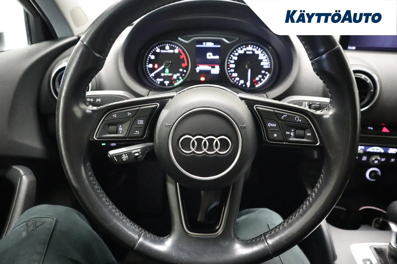 Audi A3 YKJ-931 carousel image