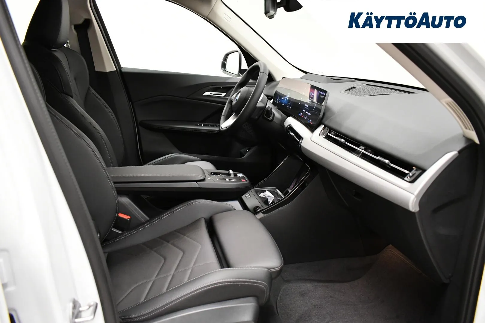 BMW iX1 ZPR-755 carousel image