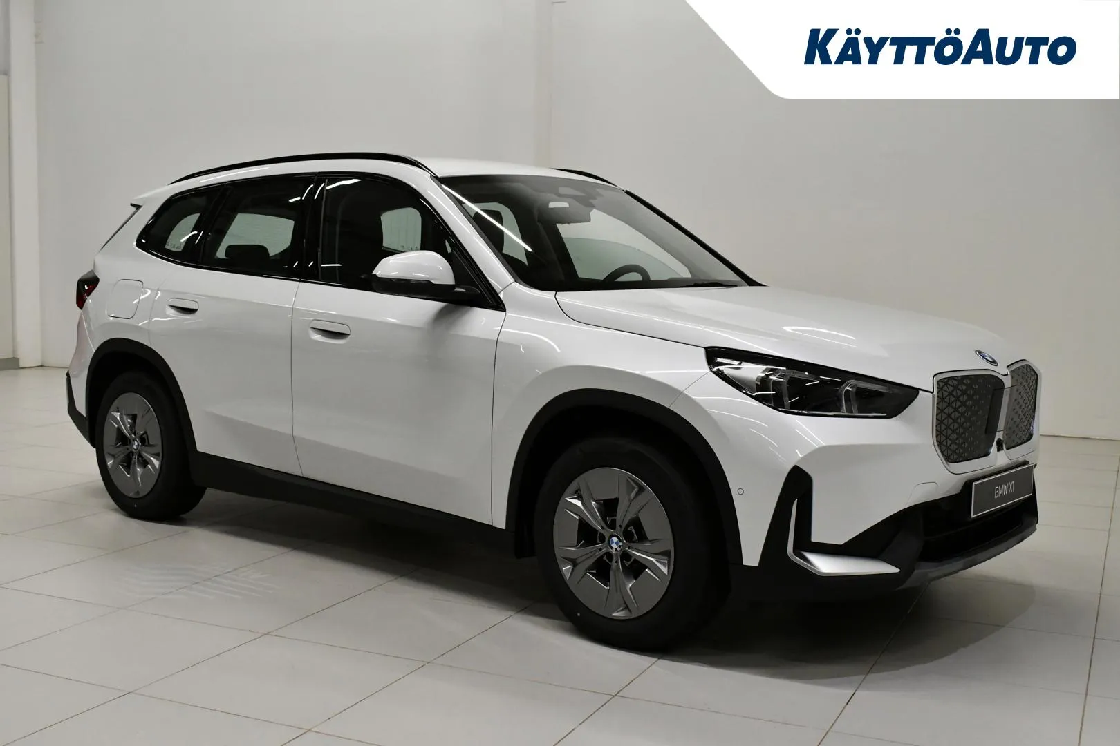 BMW iX1 ZPR-755 carousel image