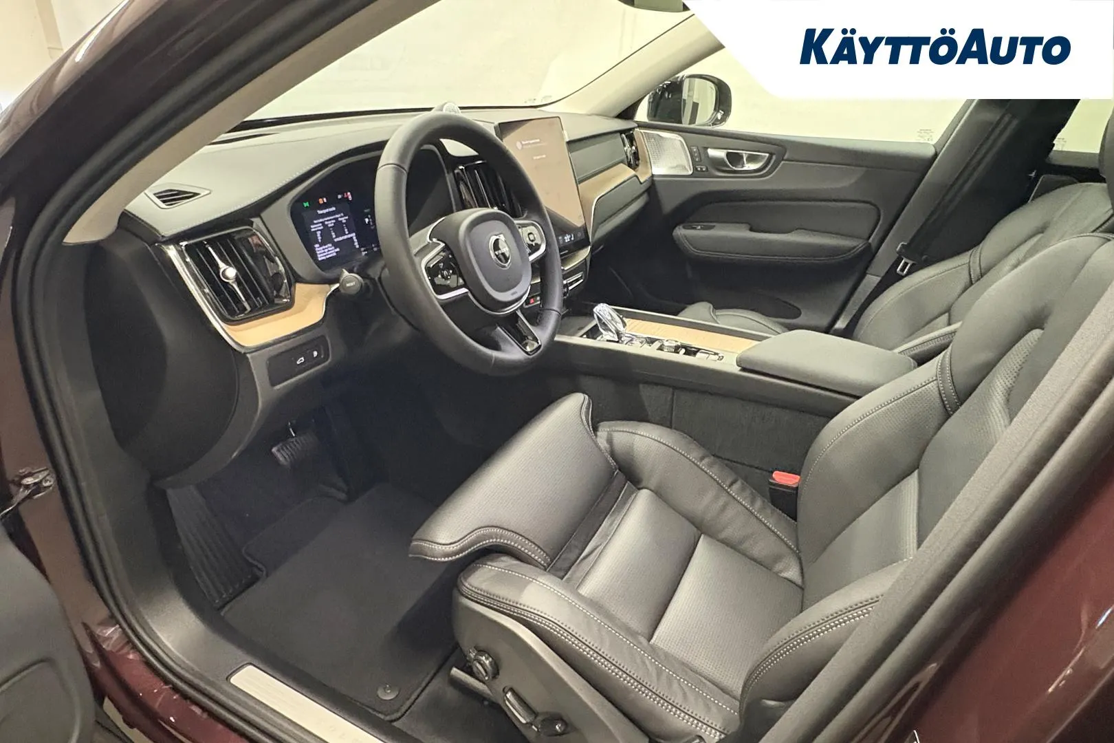 Volvo XC60 XUZ-782 carousel image