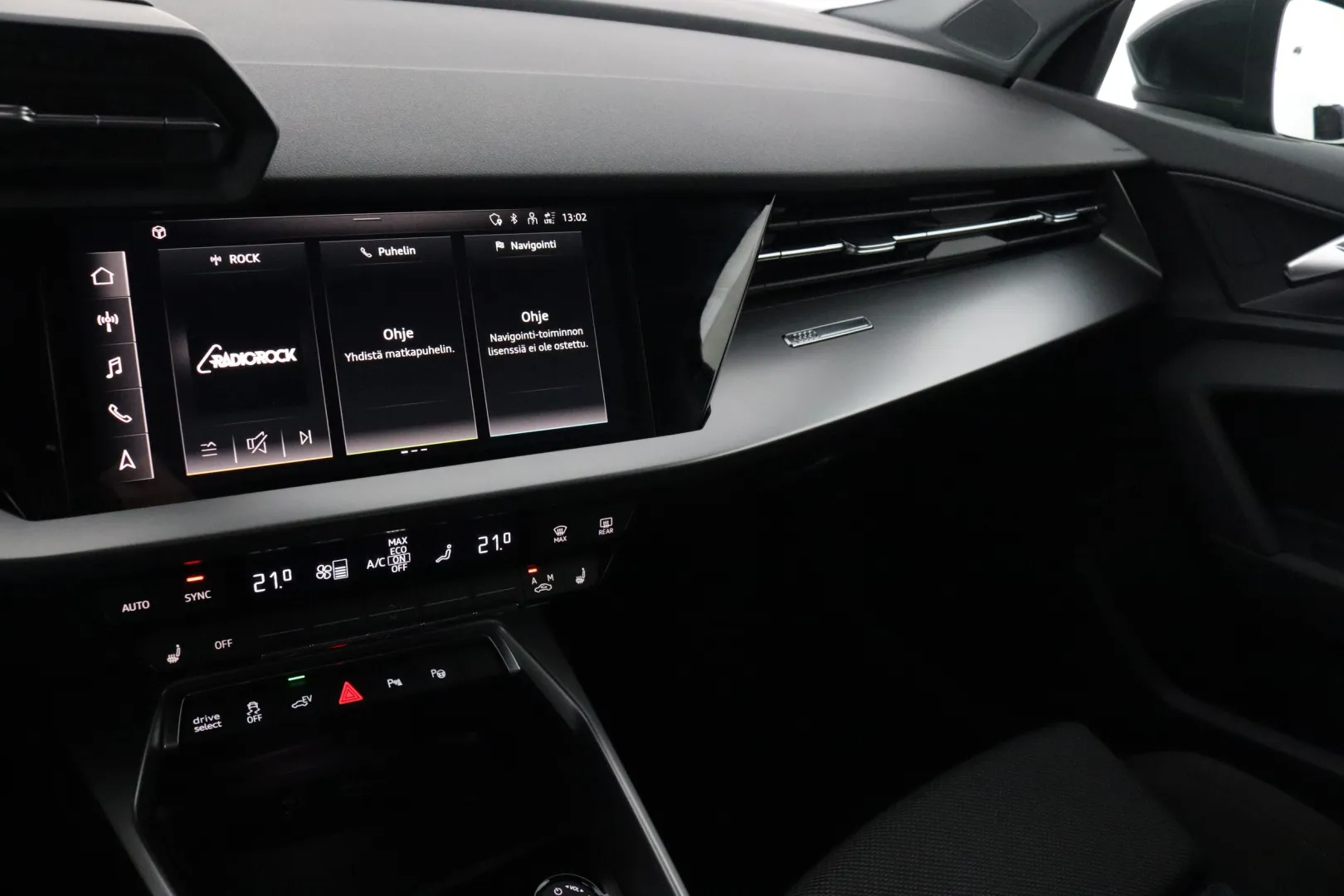 AUDI A3 RVB-425 carousel image