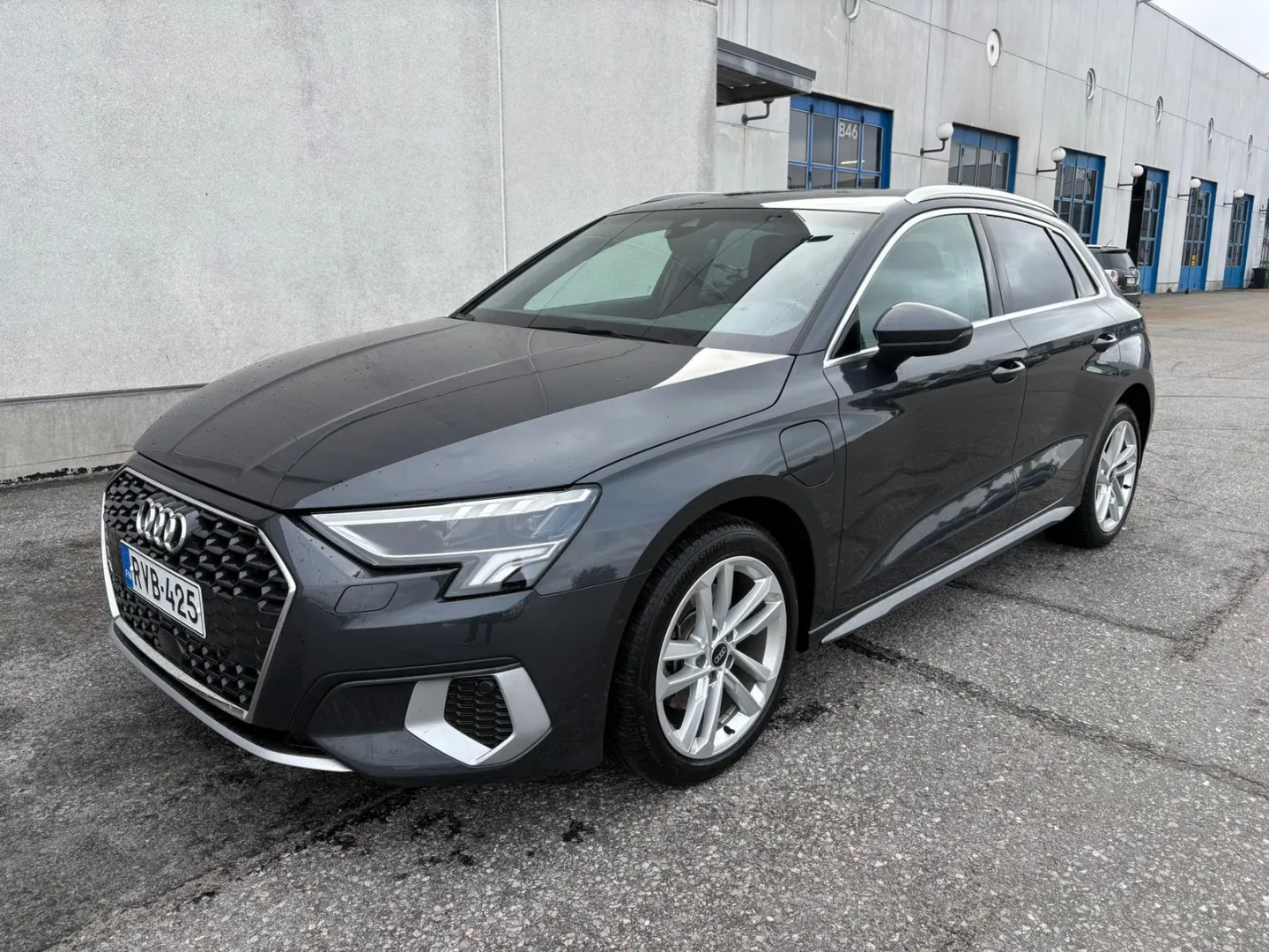 AUDI A3 RVB-425 carousel image