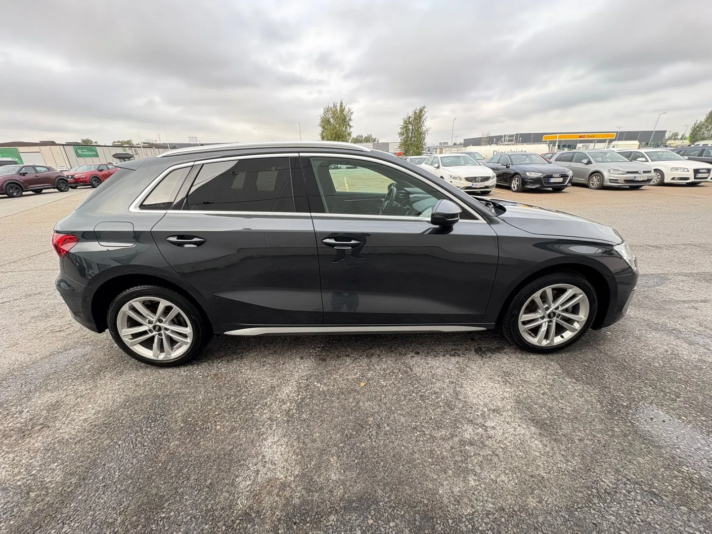 AUDI A3 RVB-425 carousel image