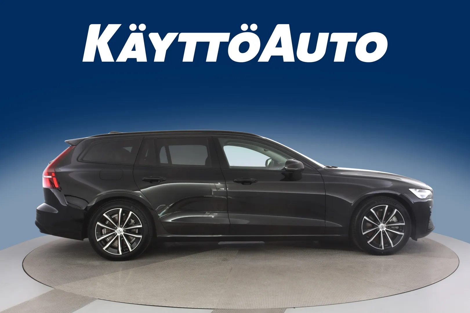 VOLVO V60 RXA-930 carousel image