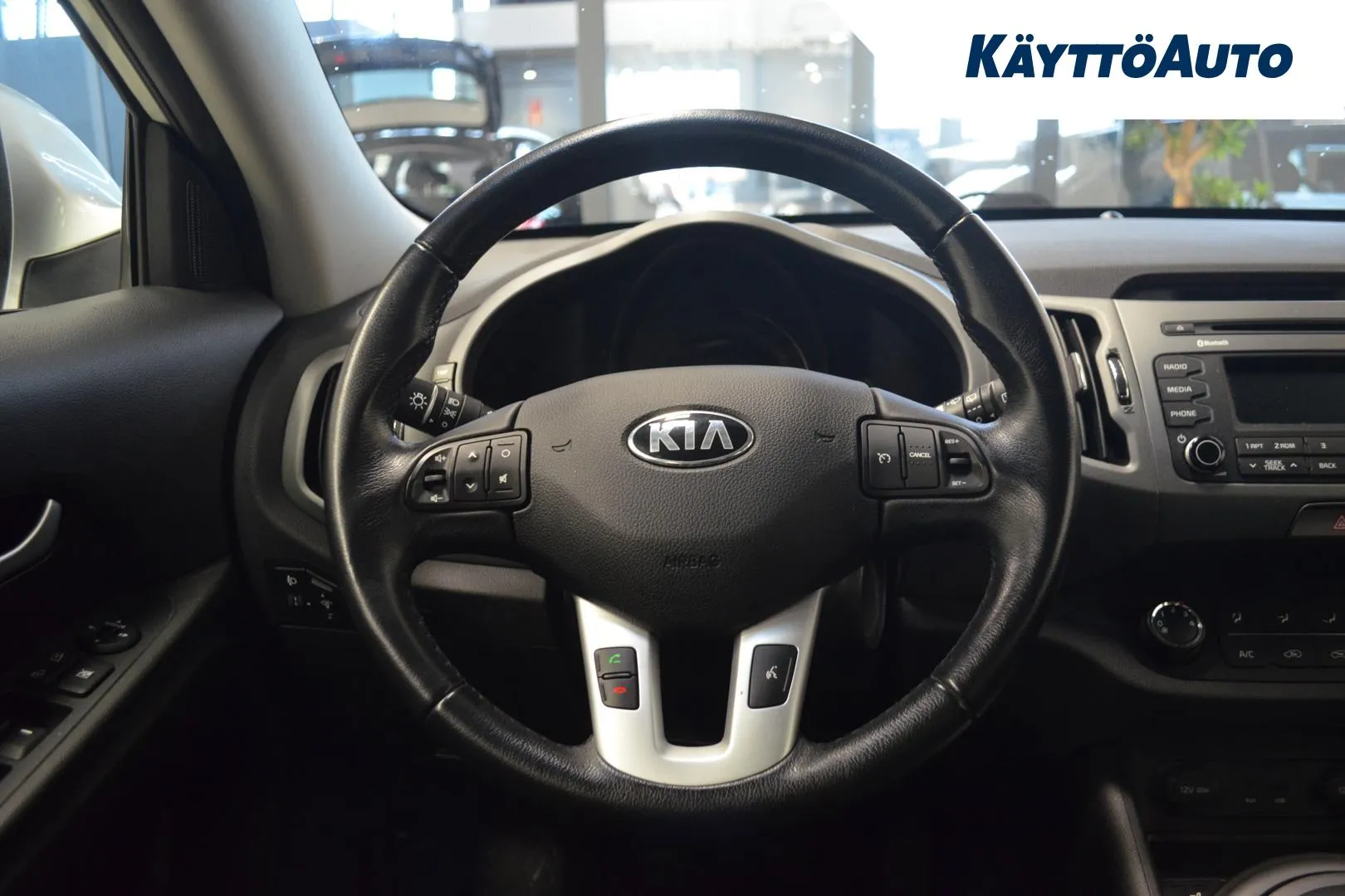 KIA Sportage BSK-324 carousel image