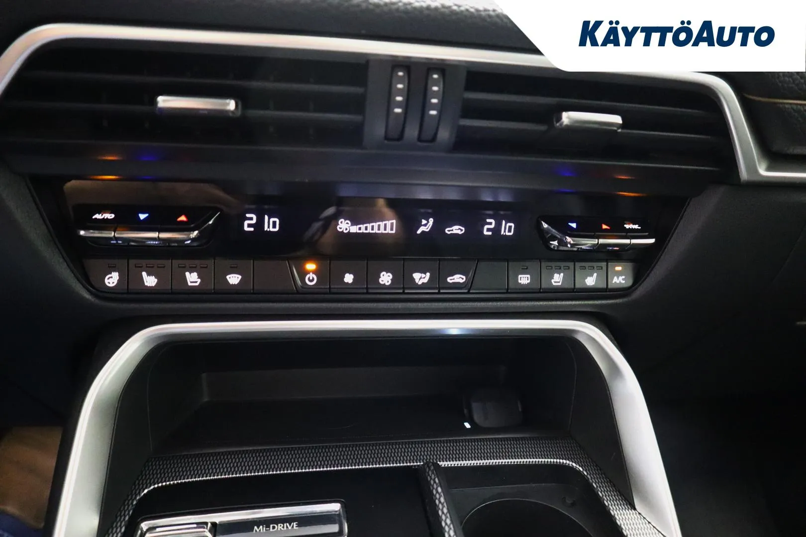 MAZDA CX-60 FNT-906 carousel image