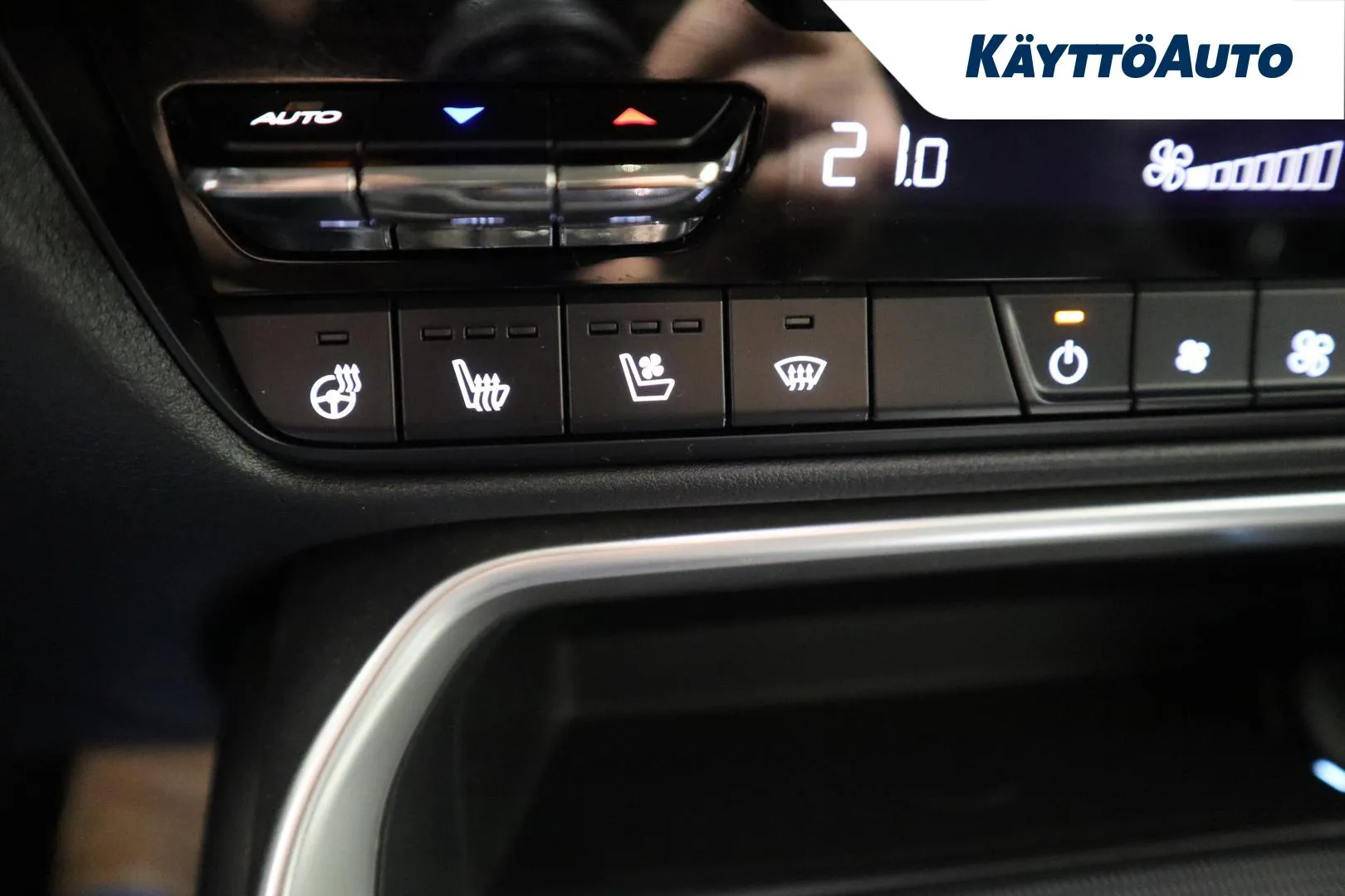 MAZDA CX-60 FNT-906 carousel image