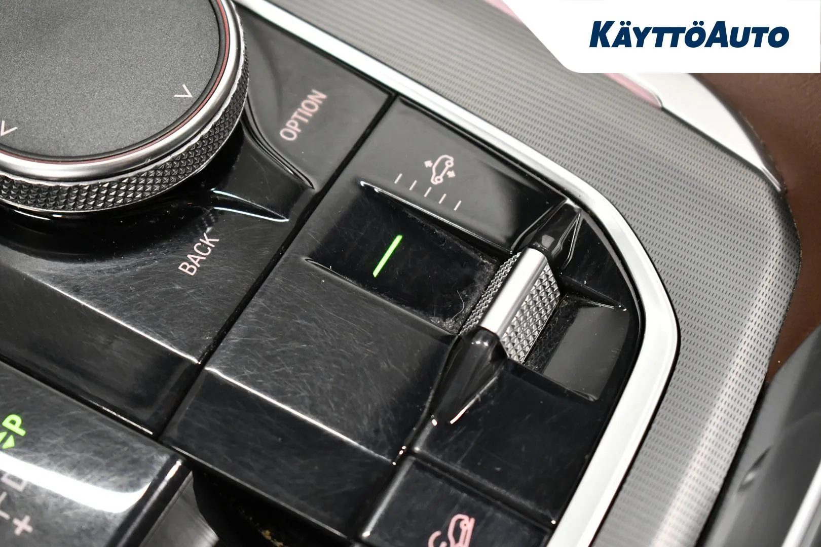 BMW X5 RTZ-729 carousel image