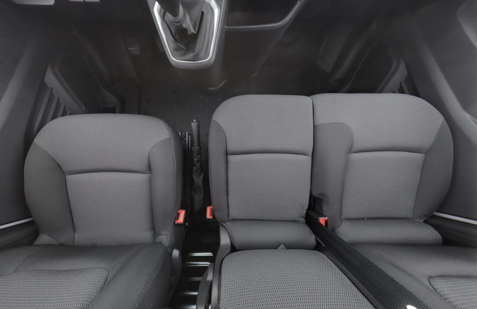 Renault Trafic LTC-835 carousel image