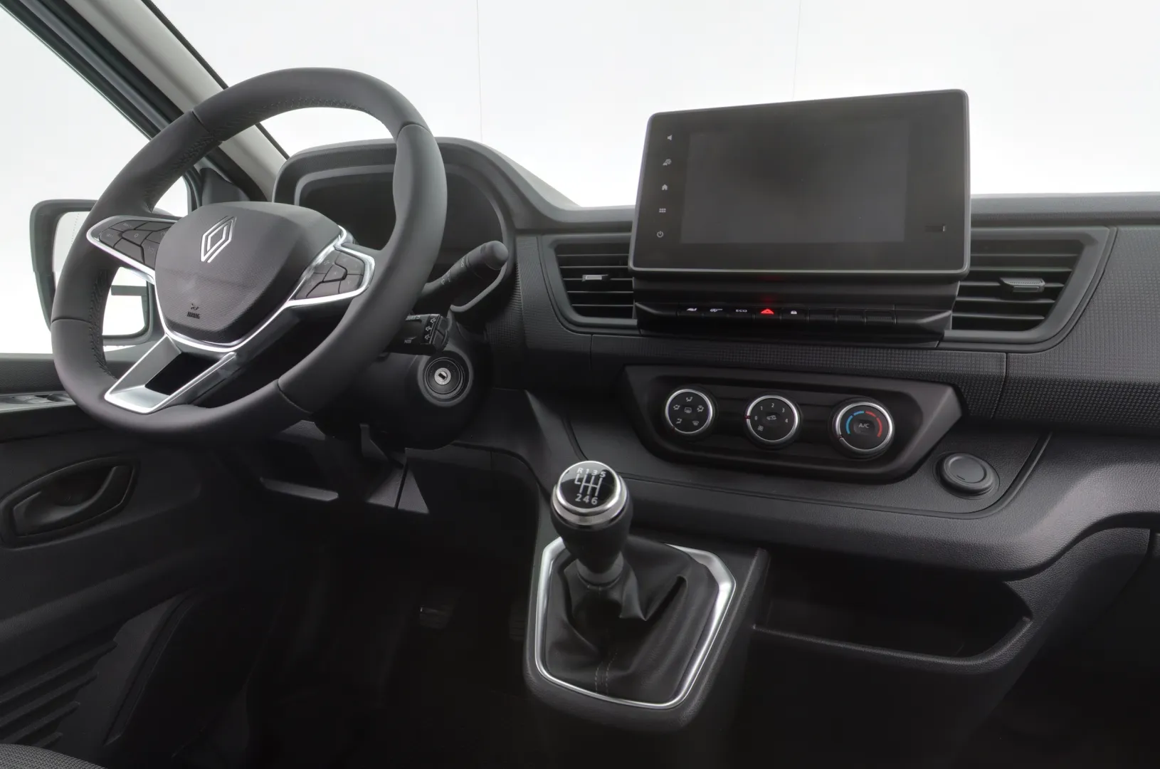 Renault Trafic YYI-632 carousel image