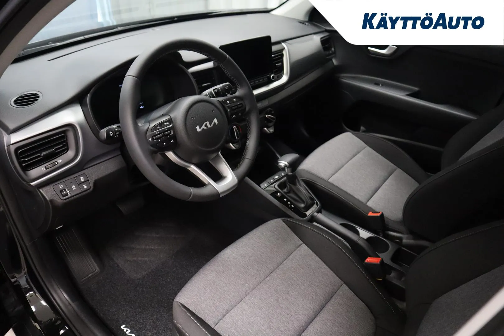 Kia Stonic CSM-619 carousel image