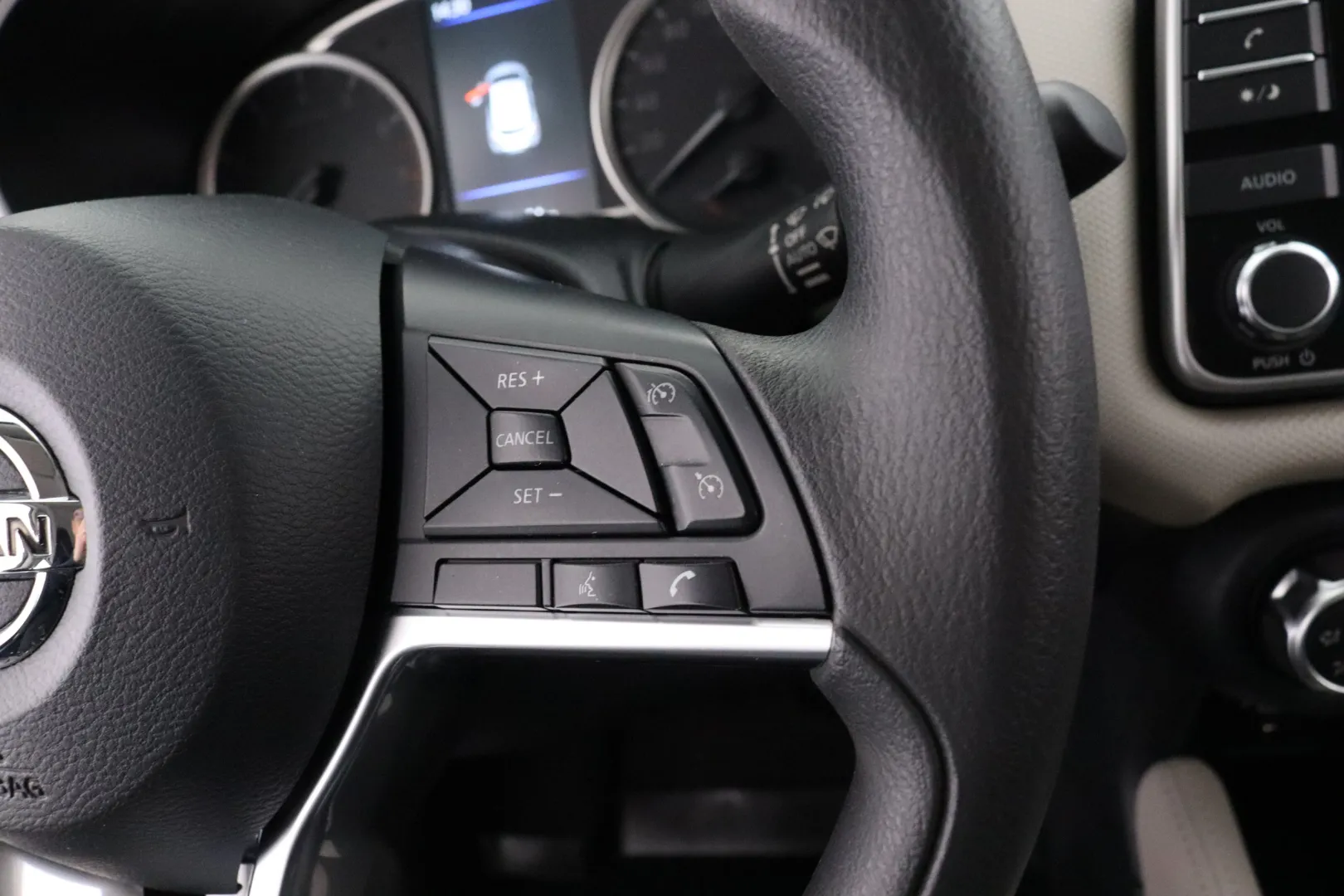 NISSAN Micra NLN-207 carousel image