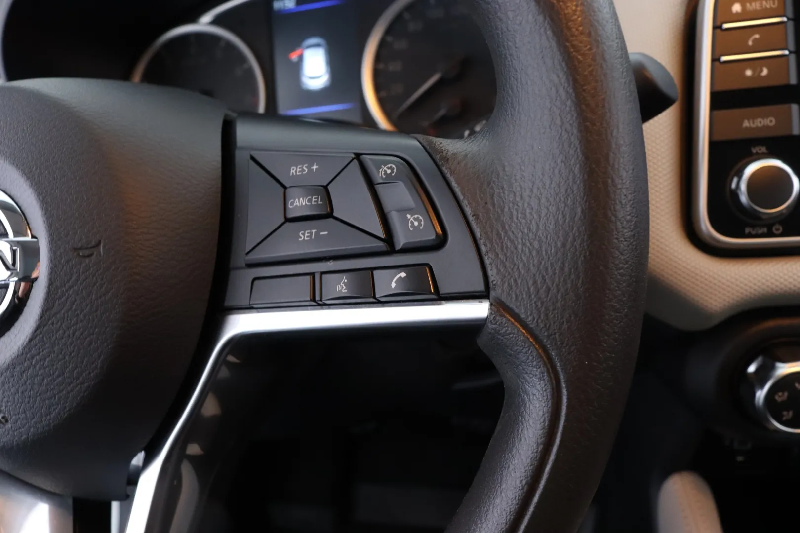 NISSAN Micra NLL-936 carousel image