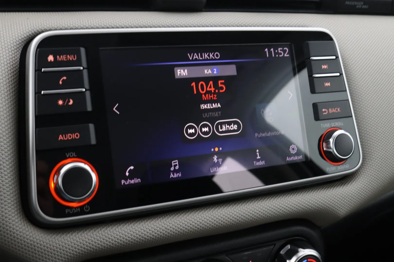 NISSAN Micra NLL-936 carousel image