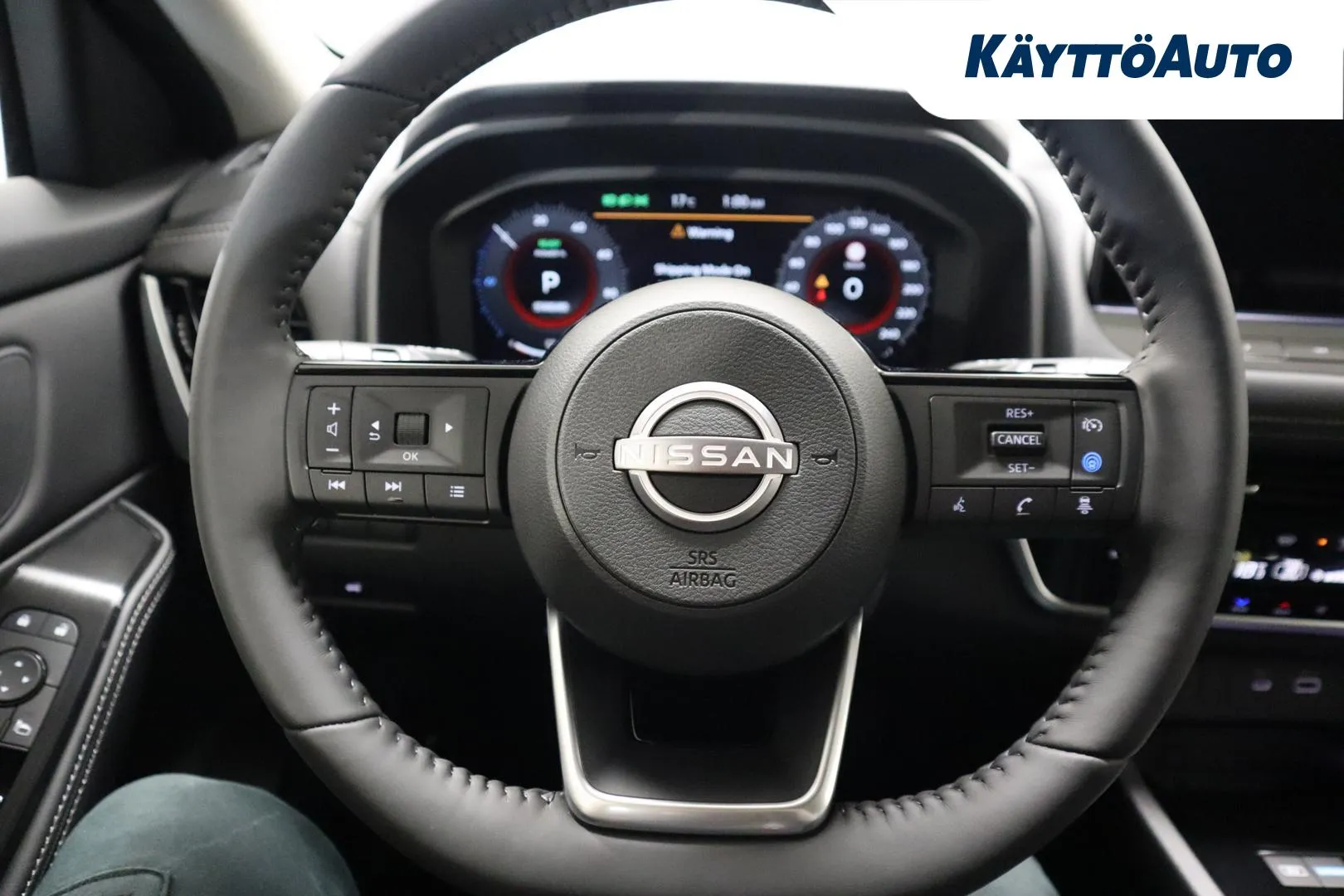 Nissan X-Trail SZJ-587 carousel image