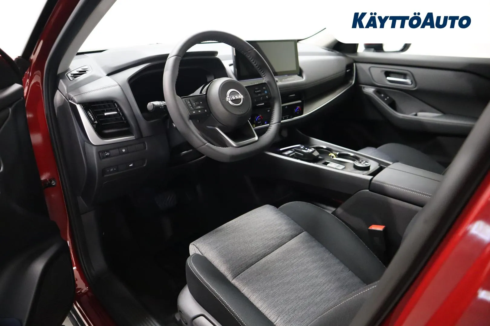 Nissan X-Trail SZJ-587 carousel image