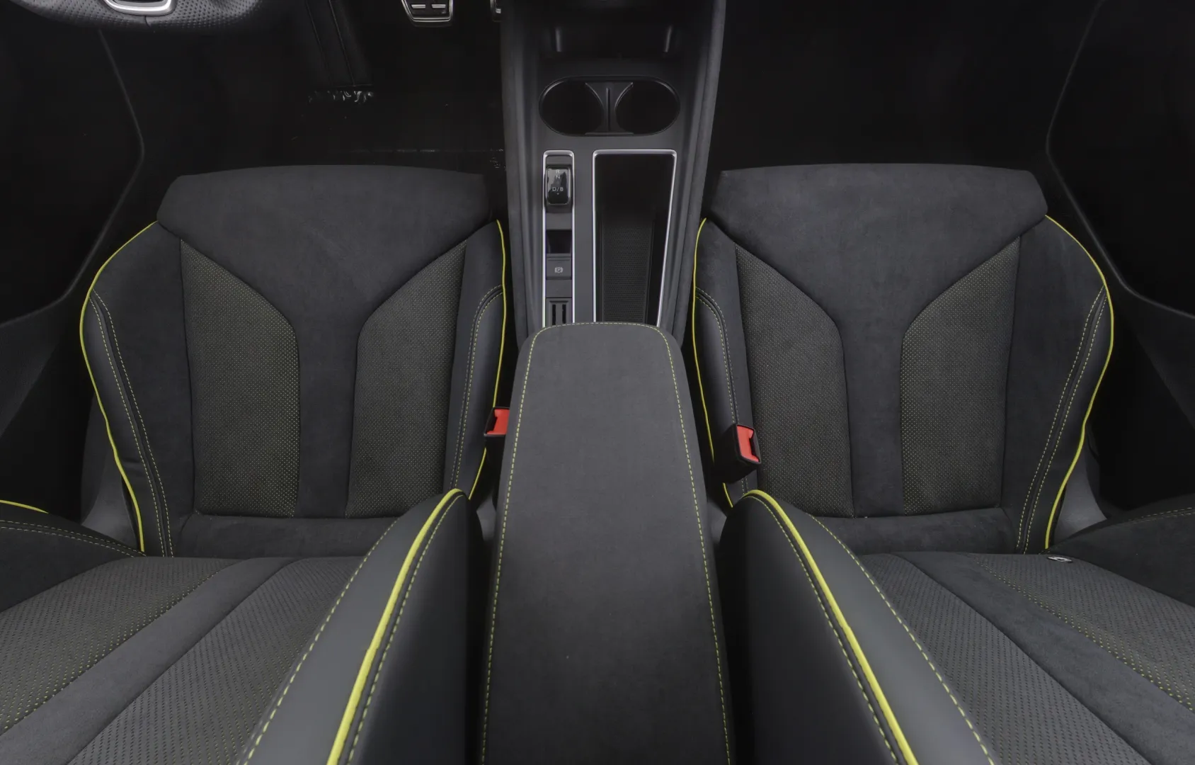 Skoda Enyaq FSS-214 carousel image