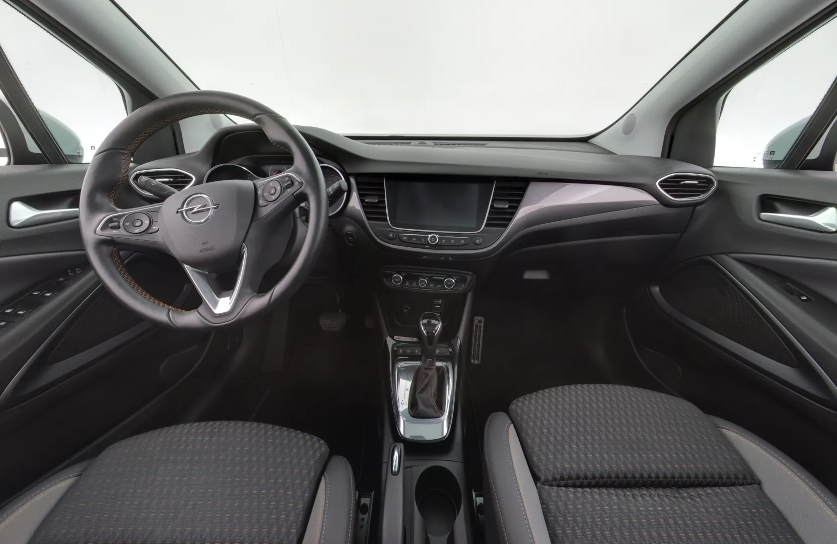 Opel Crossland X FMU-785 carousel image