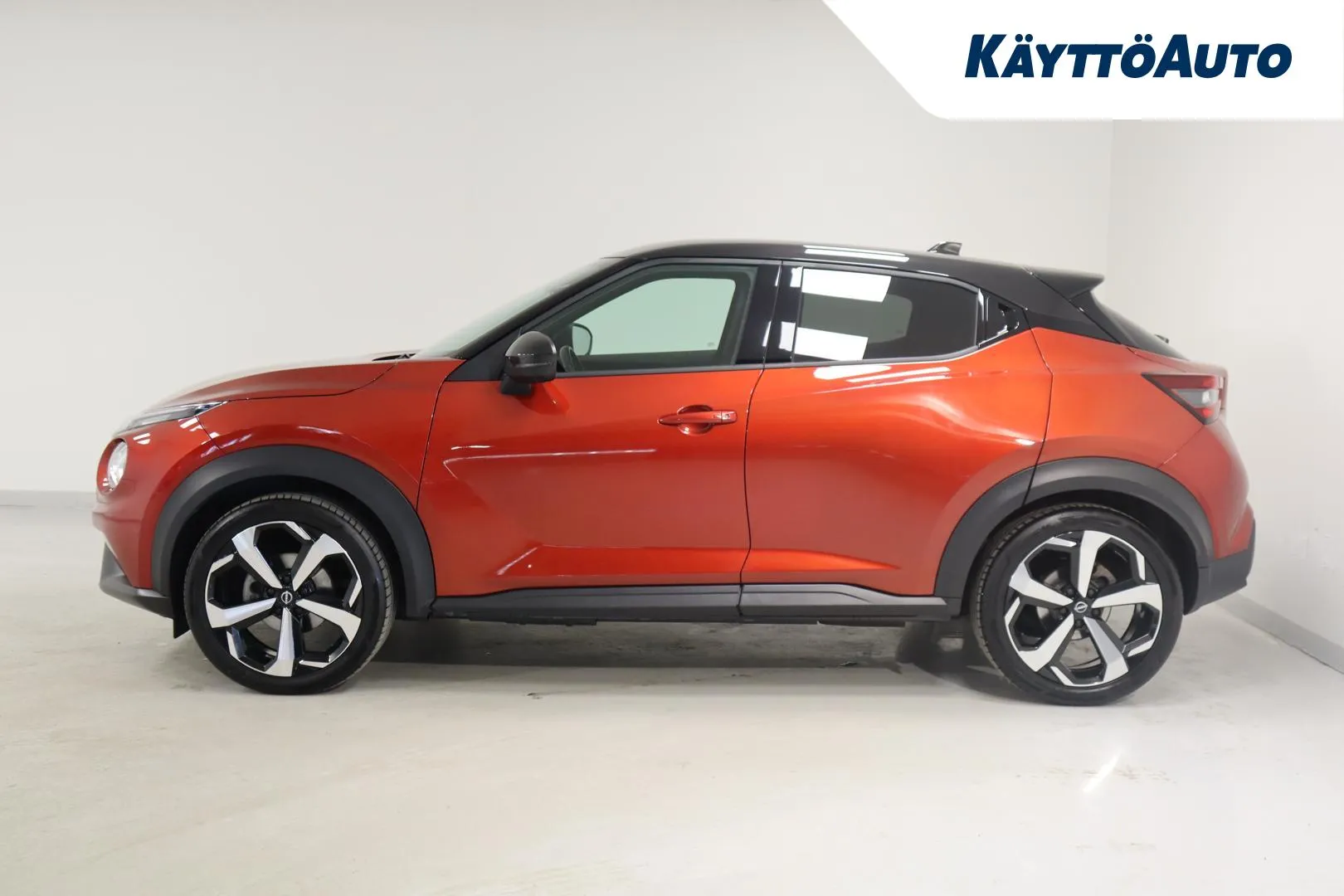 Nissan Juke KVT-521 carousel image