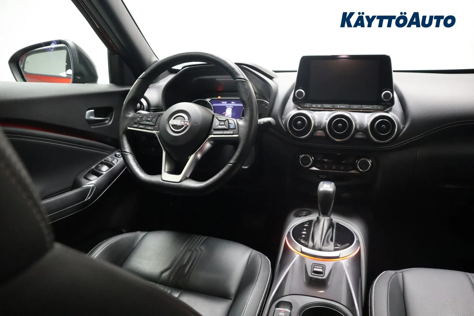 Nissan Juke KVT-521 carousel image