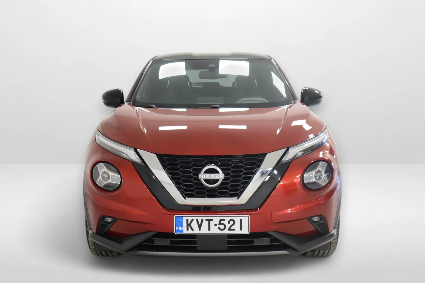 Nissan Juke KVT-521 carousel image