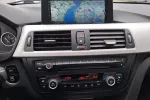 BMW 320 XNR-437 carousel thumbs