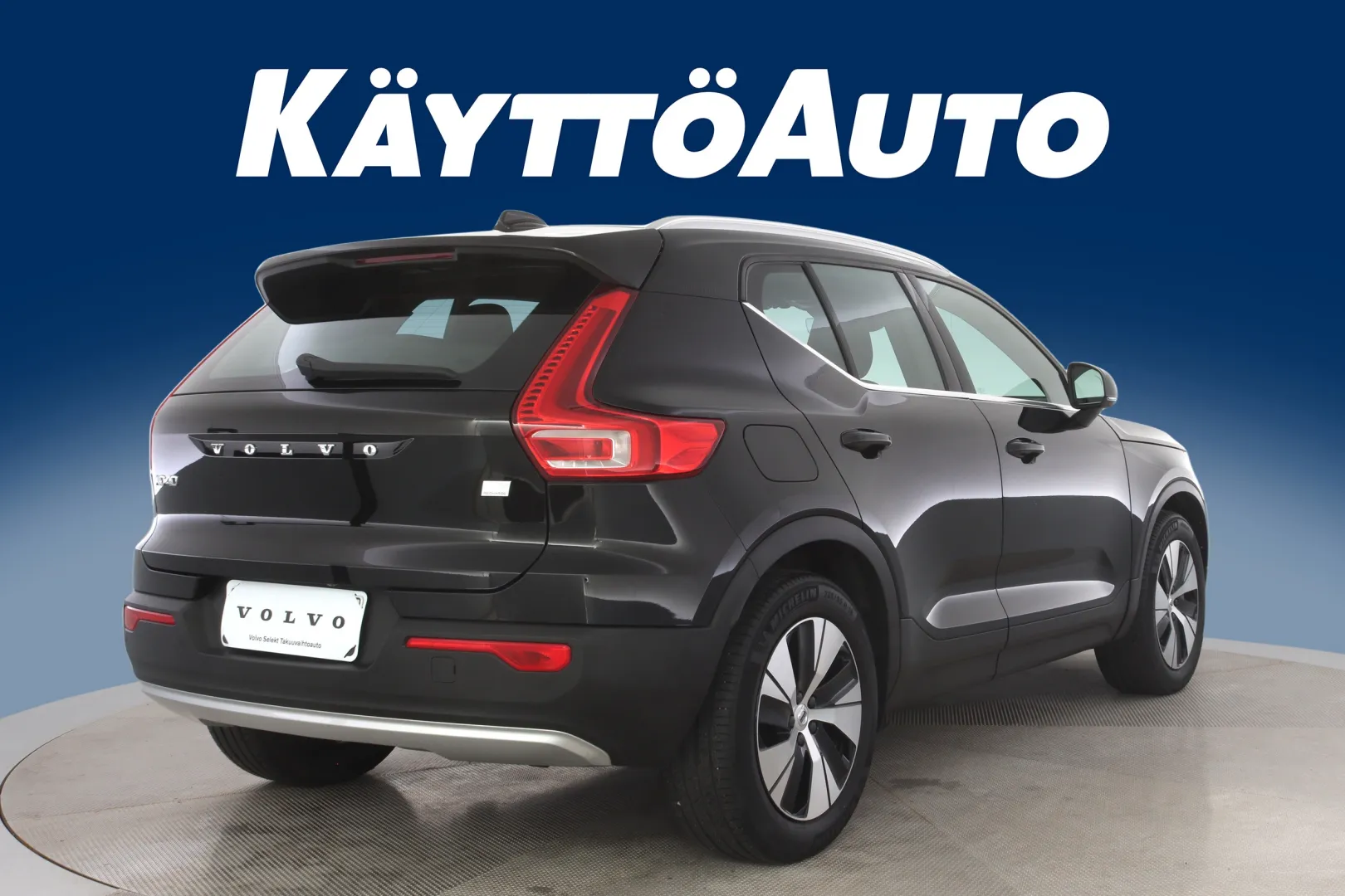 VOLVO XC40 IZJ-646 carousel image